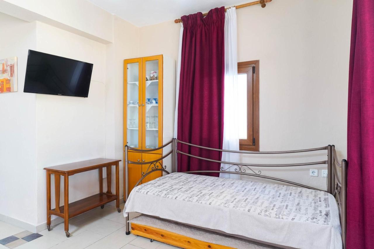 Golden Nest Apartment