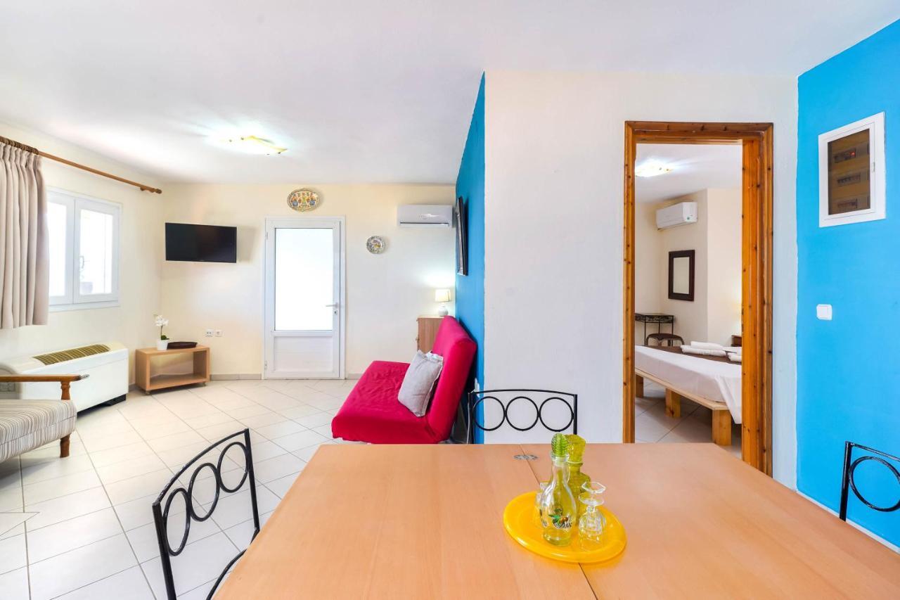 Golden Nest Apartment
